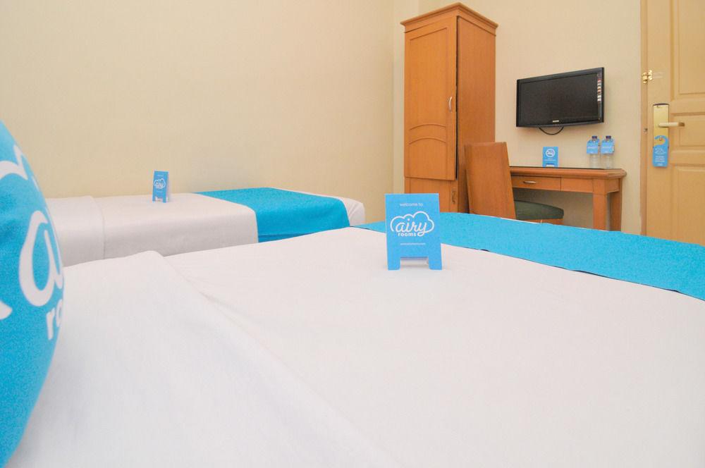 Hotel Maricaya Макасар Екстер'єр фото